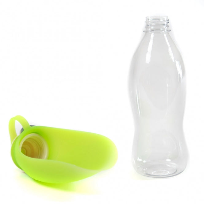 PROCYON Trinkflasche Leaf mit abgenommenem grünem Silikon-Trinkaufsatz.